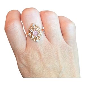 NWOT Elegant Gold and Pink Women's Ring